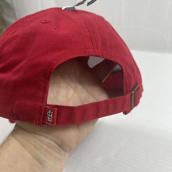 Fan Favorite St.Louis Cardinals Cap Hat Mens Red Logo Athletic MLB Baseball Hat - Picture 4 of 7